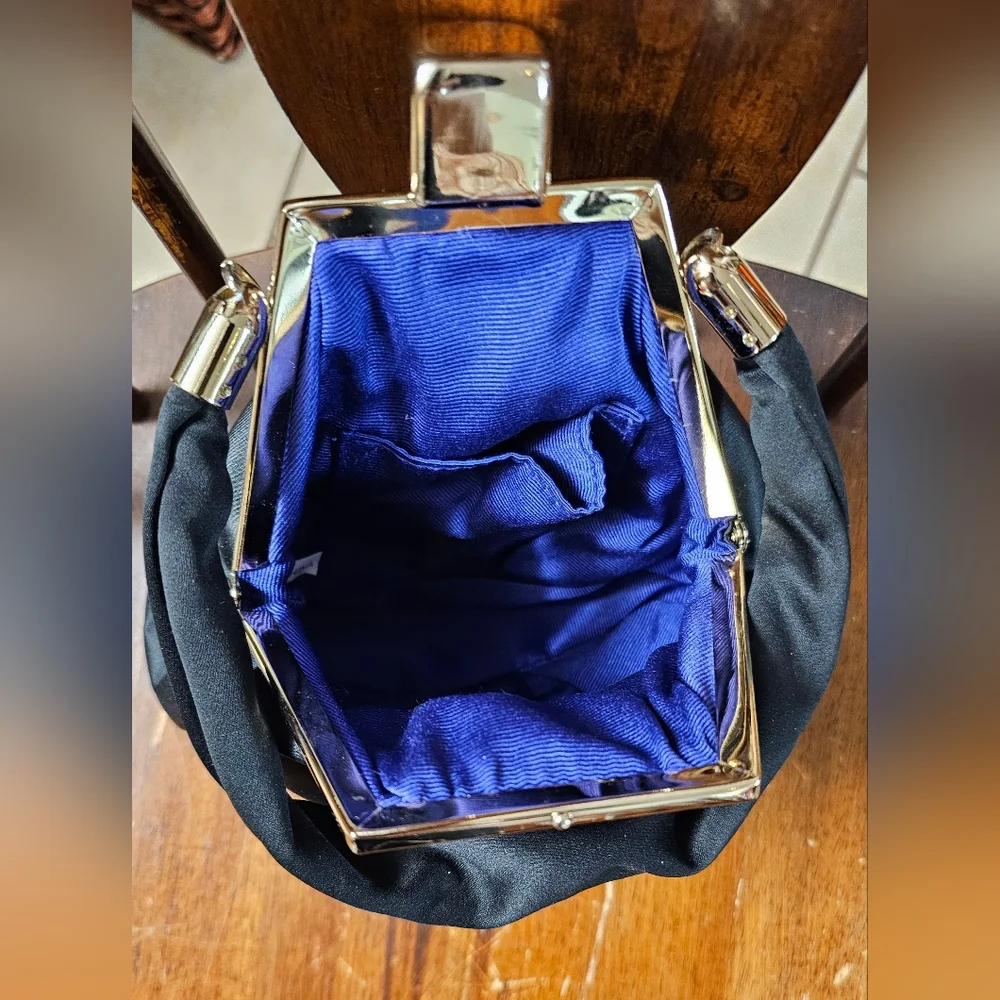 Gorgeous Black Satin Evening Handbag with Goldtone Turnlock closure EUC - Picture 2 of 8